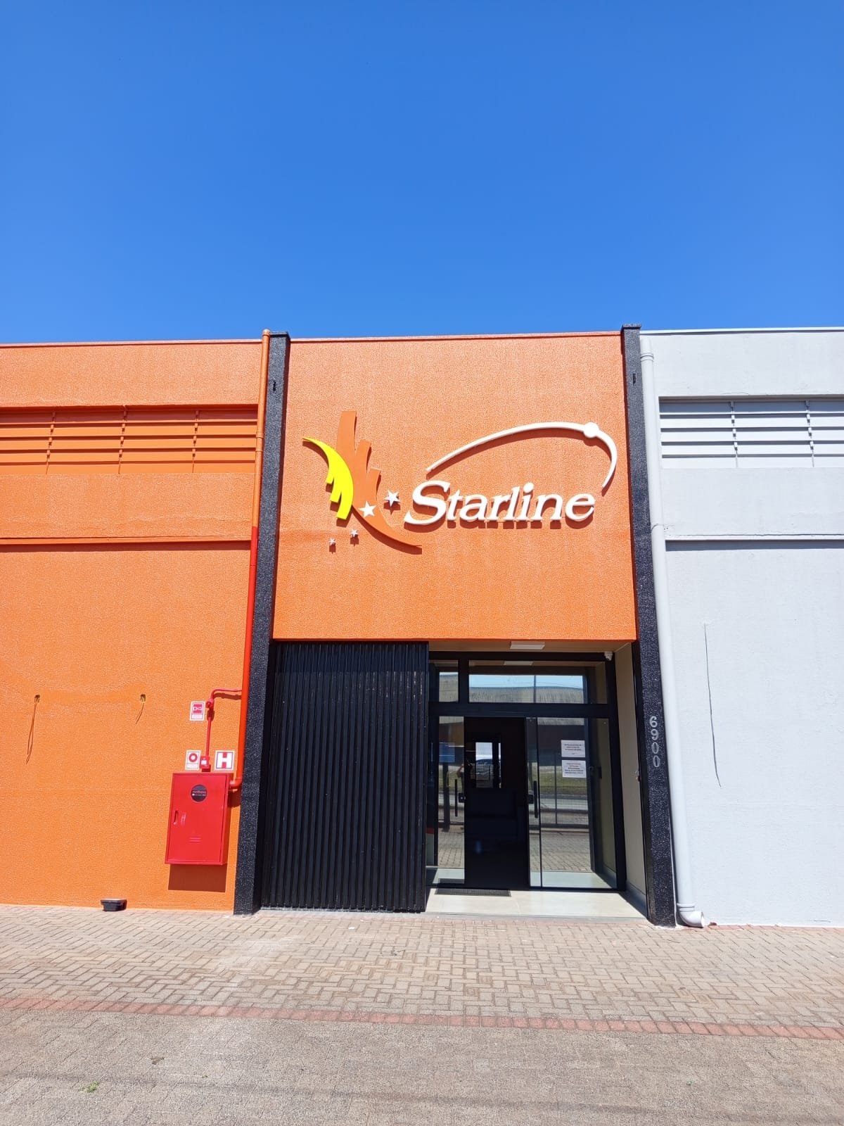 Fachada Starline